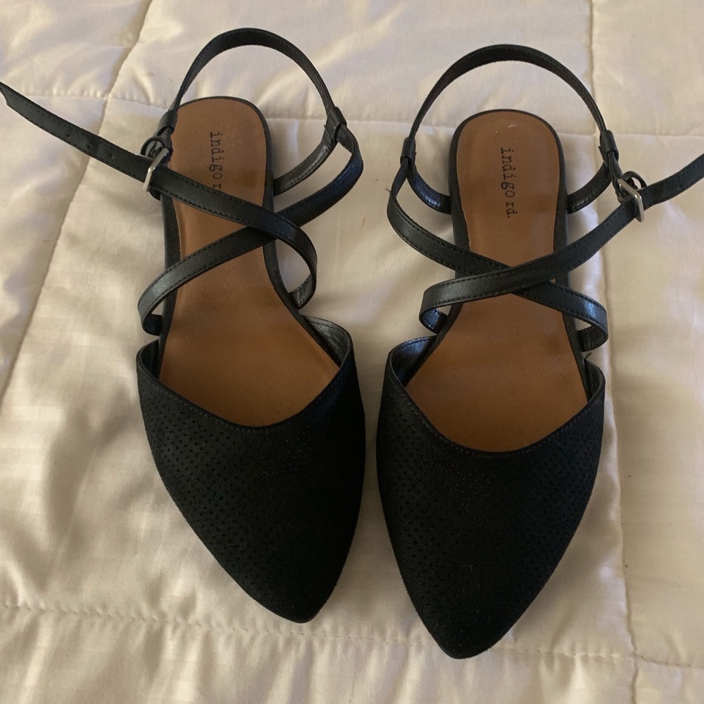 NWOT Strappy black sandal